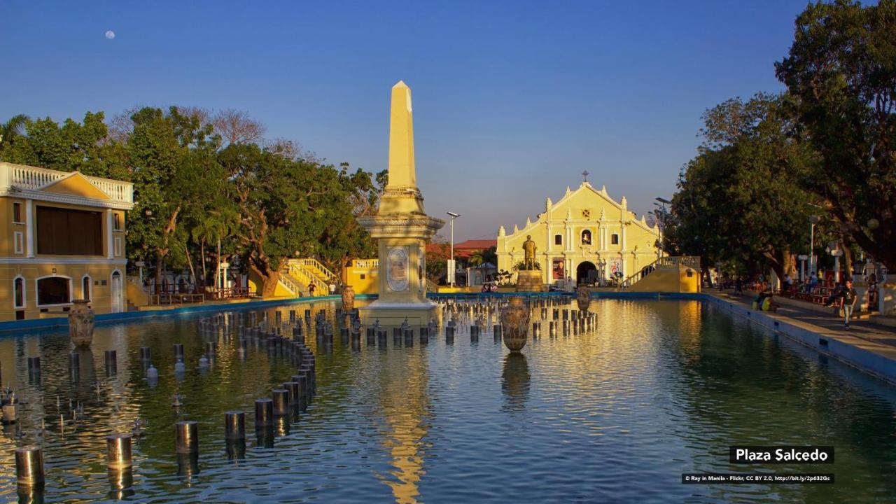 Happy Grey Hotel Vigan Esterno foto