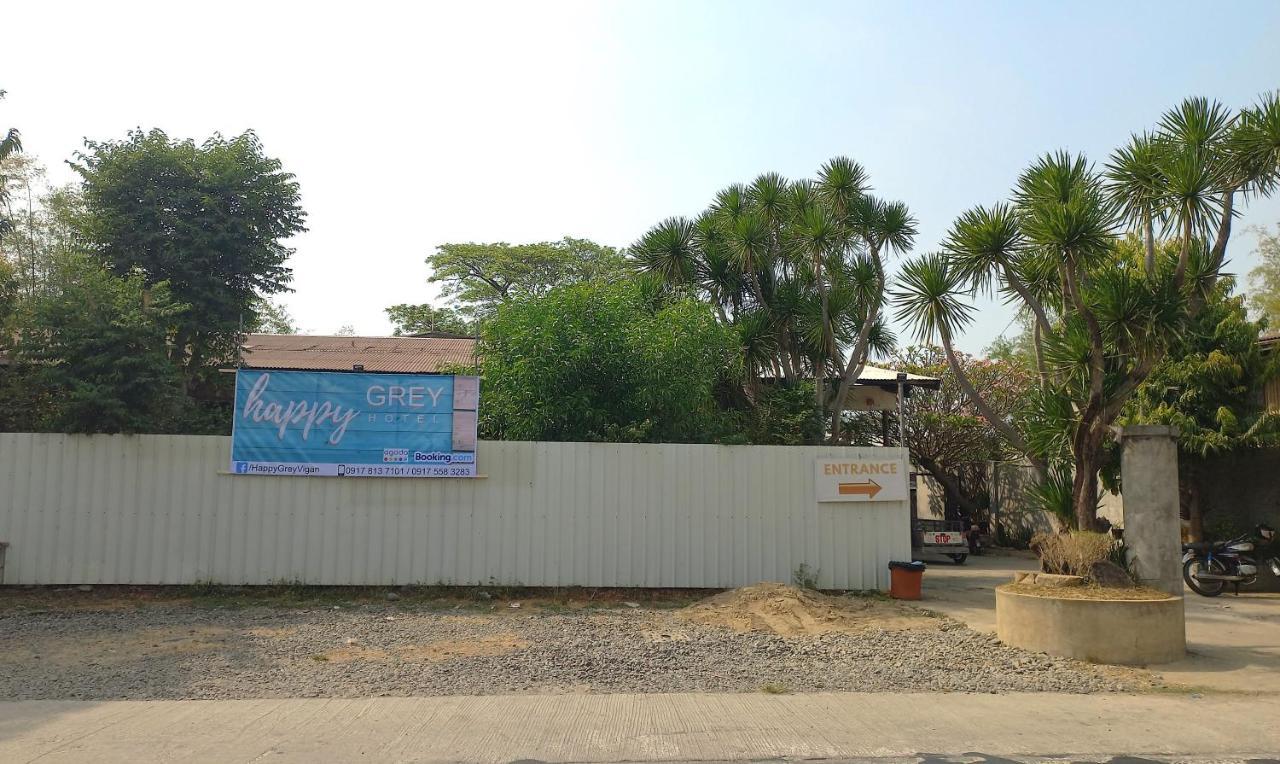 Happy Grey Hotel Vigan Esterno foto