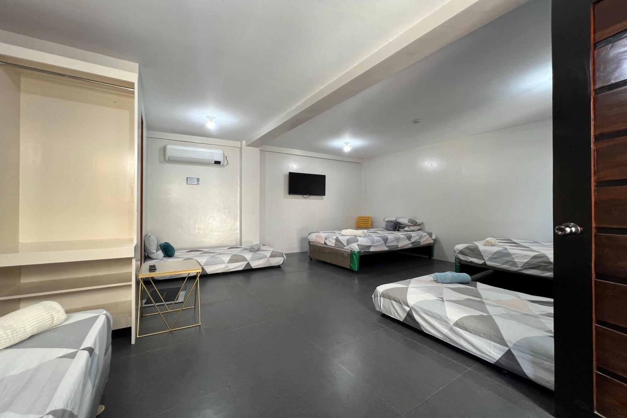 Happy Grey Hotel Vigan Esterno foto