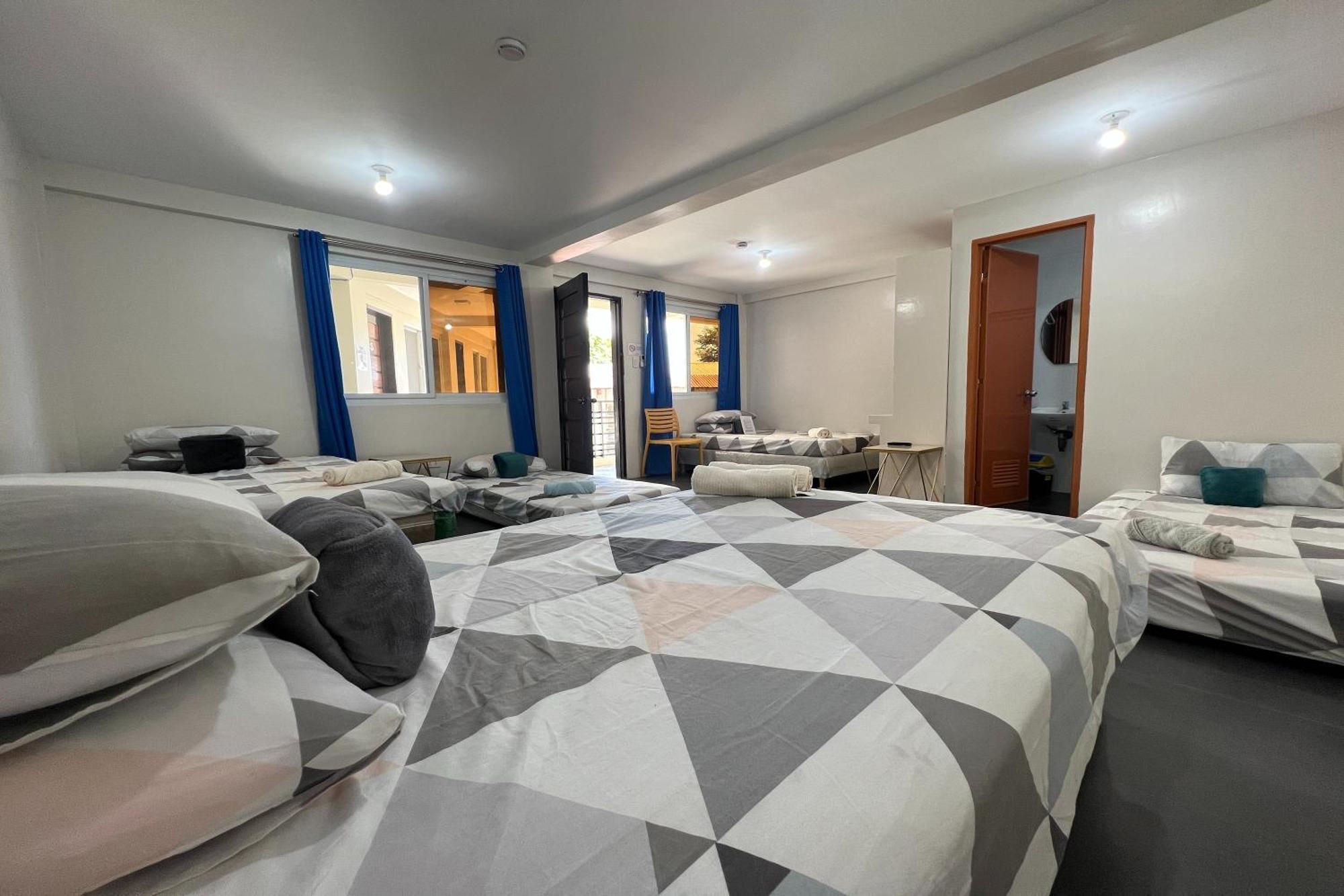 Happy Grey Hotel Vigan Esterno foto