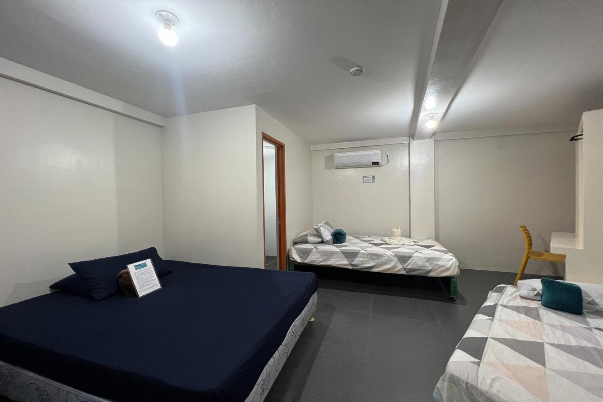 Happy Grey Hotel Vigan Esterno foto